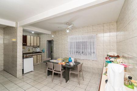 Casa à venda com 100m², 2 quartos e 4 vagasCozinha