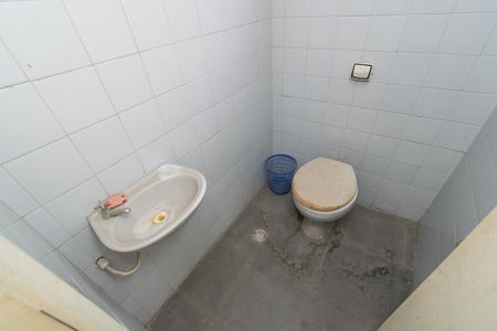 Casa à venda com 100m², 2 quartos e 4 vagasÁrea comum - Lavabo 1