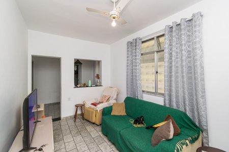 Sala de casa à venda com 2 quartos, 100m² em Brás de Pina, Rio de Janeiro