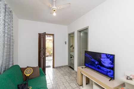 Sala de casa à venda com 2 quartos, 100m² em Brás de Pina, Rio de Janeiro