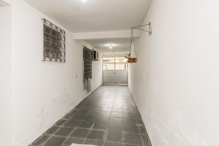 Casa à venda com 100m², 2 quartos e 4 vagasGaragem
