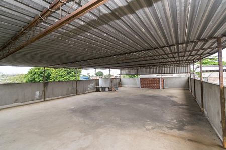 Casa à venda com 100m², 2 quartos e 4 vagasTerraço