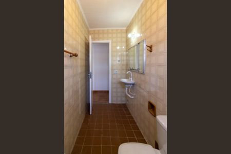 Casa à venda com 140m², 3 quartos e 2 vagasBanheiro Social