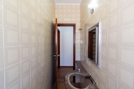 Casa à venda com 140m², 3 quartos e 2 vagasLavabo