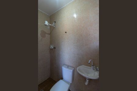 Casa à venda com 140m², 3 quartos e 2 vagasBanheiro de Serviço