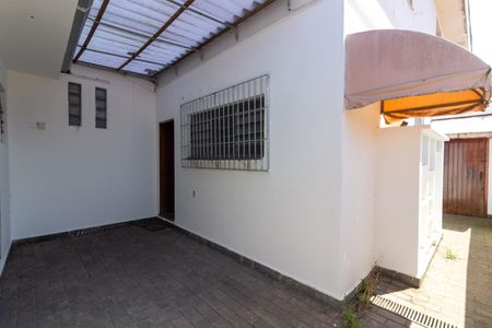 Casa à venda com 140m², 3 quartos e 2 vagasQuintal