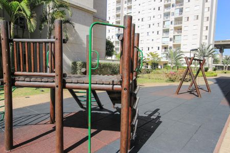 Apartamento à venda com 52m², 2 quartos e 1 vaga Apartamento à venda com 52m², 2 quartos e 1 vagaÁrea comum - Playground