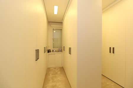 Apartamento para alugar com 156m², 2 quartos e 1 vagaCloset da suíte