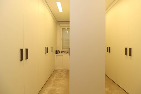Apartamento para alugar com 156m², 2 quartos e 1 vagaCloset da suíte