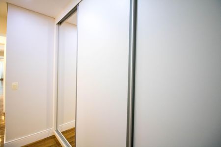 Apartamento à venda com 208m², 4 quartos e 4 vagasSuíte 4