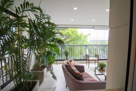 Apartamento à venda com 208m², 4 quartos e 4 vagasSuíte 2