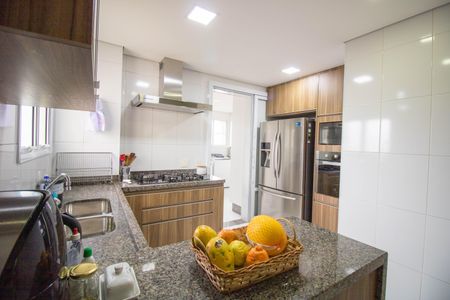 Apartamento à venda com 208m², 4 quartos e 4 vagasCozinha