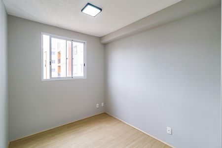 Quarto 1 de apartamento para alugar com 2 quartos, 35m² em Jaguaré, São Paulo