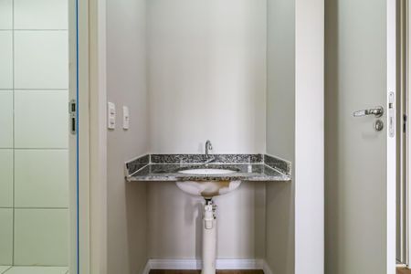 Apartamento para alugar com 35m², 2 quartos e sem vagaBanheiro