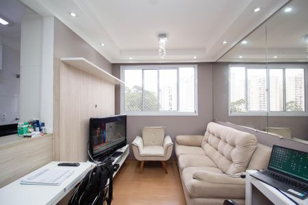 Apartamento à venda com 44m², 2 quartos e 1 vaga Apartamento à venda com 44m², 2 quartos e 1 vagaSala