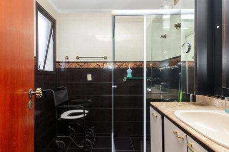 Apartamento à venda com 146m², 3 quartos e 2 vagasBanheiro
