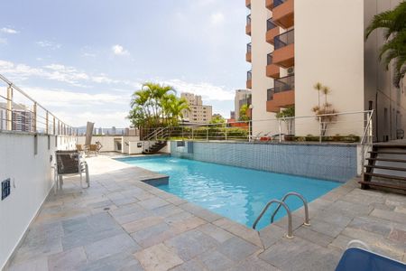 Apartamento à venda com 146m², 3 quartos e 2 vagasPiscina