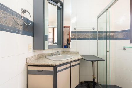 Apartamento à venda com 146m², 3 quartos e 2 vagasBanheiro