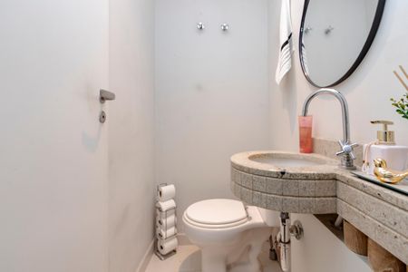 Apartamento para alugar com 96m², 3 quartos e 2 vagasLavabo