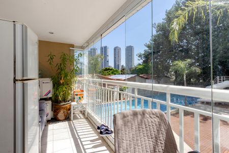 Apartamento para alugar com 96m², 3 quartos e 2 vagasVaranda