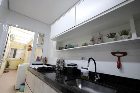 Apartamento à venda com 85m², 3 quartos e 2 vagasCozinha