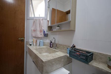 Apartamento à venda com 85m², 3 quartos e 2 vagasBanheiro da Suíte