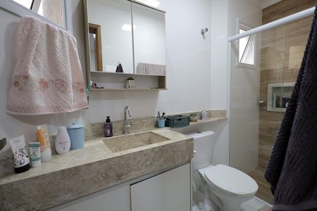 Apartamento à venda com 85m², 3 quartos e 2 vagasBanheiro da Suíte