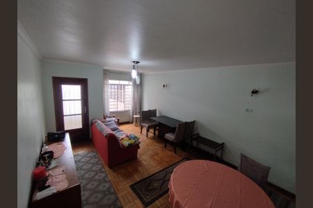 Casa à venda com 130m², 2 quartos e 1 vagaSala