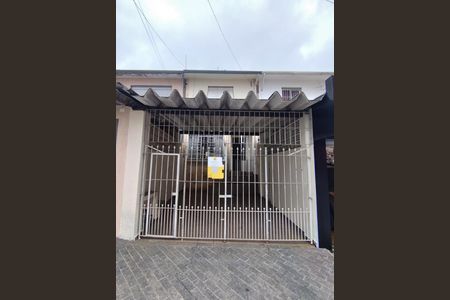 Casa à venda com 130m², 2 quartos e 1 vagaFachada