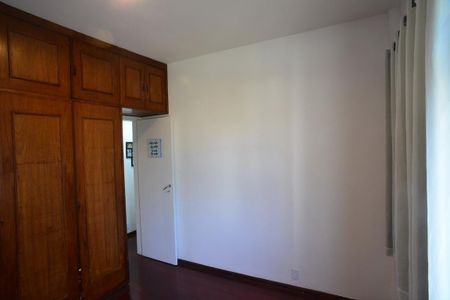 Apartamento à venda com 112m², 4 quartos e 1 vagaQuarto 2