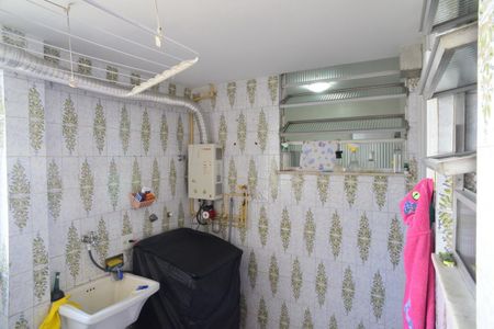 Apartamento à venda com 112m², 4 quartos e 1 vagaÁrea de Serviço