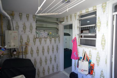 Apartamento à venda com 112m², 4 quartos e 1 vagaÁrea de Serviço