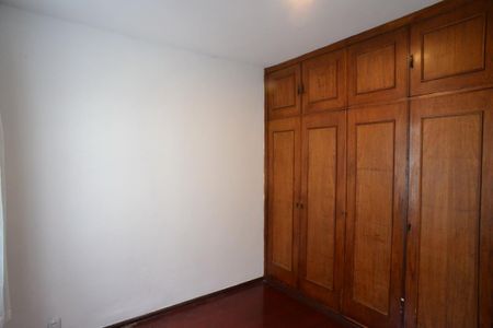 Apartamento à venda com 112m², 4 quartos e 1 vagaQuarto 2