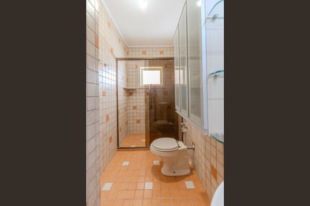 Casa para alugar com 410m², 5 quartos e 3 vagas Casa para alugar com 410m², 5 quartos e 3 vagasBanheiro Social