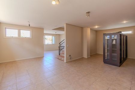 Casa para alugar com 410m², 5 quartos e 3 vagas Casa para alugar com 410m², 5 quartos e 3 vagasSala 2