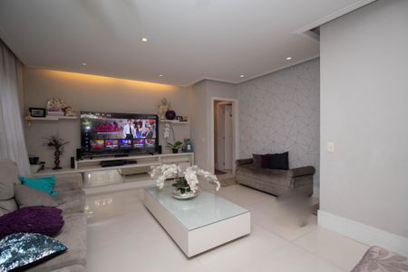 Apartamento para alugar com 153m², 3 quartos e 2 vagas Apartamento para alugar com 153m², 3 quartos e 2 vagasSala de Estar