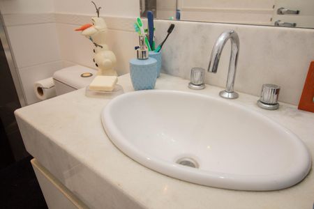 Apartamento para alugar com 153m², 3 quartos e 2 vagas Apartamento para alugar com 153m², 3 quartos e 2 vagasBanheiro da Suíte 2