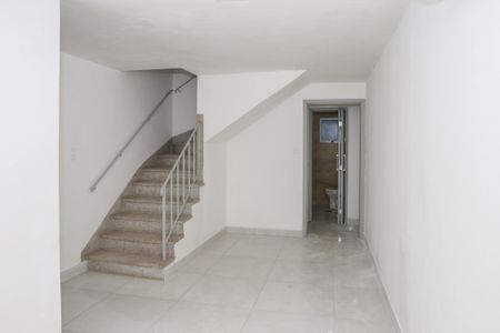 Sala de casa para alugar com 2 quartos, 140m² em Pompeia, São Paulo