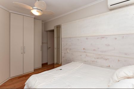 Apartamento para alugar com 405m², 4 quartos e 4 vagas Apartamento para alugar com 405m², 4 quartos e 4 vagasSuíte 3