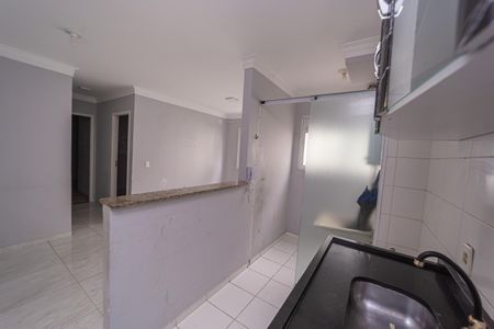 Cozinha de apartamento para alugar com 2 quartos, 40m² em Jardim Sao Francisco (zona Leste), São Paulo