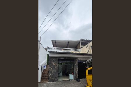 Casa para alugar com 144m², 5 quartos e 1 vagaFachada