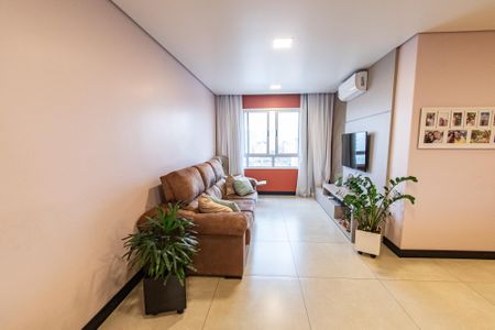 Apartamento à venda com 88m², 3 quartos e 1 vaga Apartamento à venda com 88m², 3 quartos e 1 vagaSala