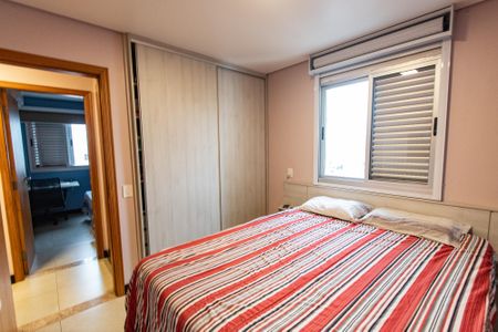 Apartamento à venda com 88m², 3 quartos e 1 vaga Apartamento à venda com 88m², 3 quartos e 1 vagaSuíte