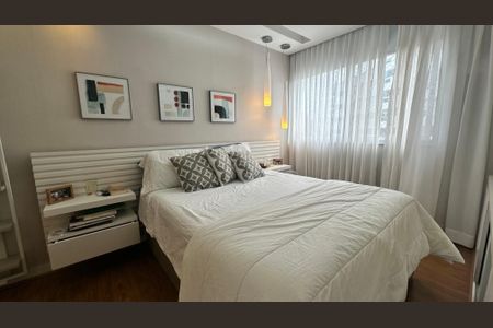 Apartamento à venda com 122m², 4 quartos e 2 vagas Apartamento à venda com 122m², 4 quartos e 2 vagasSuíte 1