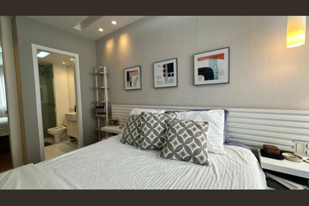 Apartamento à venda com 122m², 4 quartos e 2 vagas Apartamento à venda com 122m², 4 quartos e 2 vagasSuíte 1