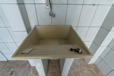 Casa à venda com 165m², 4 quartos e 2 vagas Casa à venda com 165m², 4 quartos e 2 vagasÁrea de Serviço