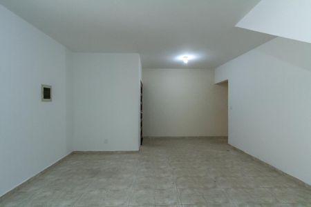 Sala de casa à venda com 4 quartos, 165m² em Rudge Ramos, São Bernardo do Campo