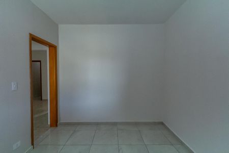 Casa à venda com 165m², 4 quartos e 2 vagas Casa à venda com 165m², 4 quartos e 2 vagasQuarto 2