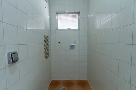 Casa à venda com 165m², 4 quartos e 2 vagas Casa à venda com 165m², 4 quartos e 2 vagasBanheiro da Suíte