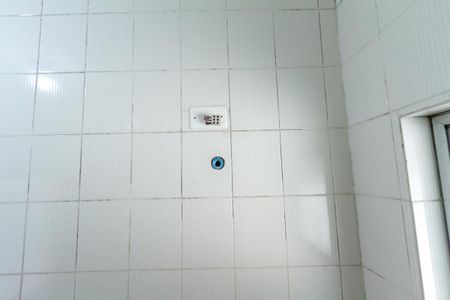 Casa à venda com 165m², 4 quartos e 2 vagas Casa à venda com 165m², 4 quartos e 2 vagasBanheiro da Suíte